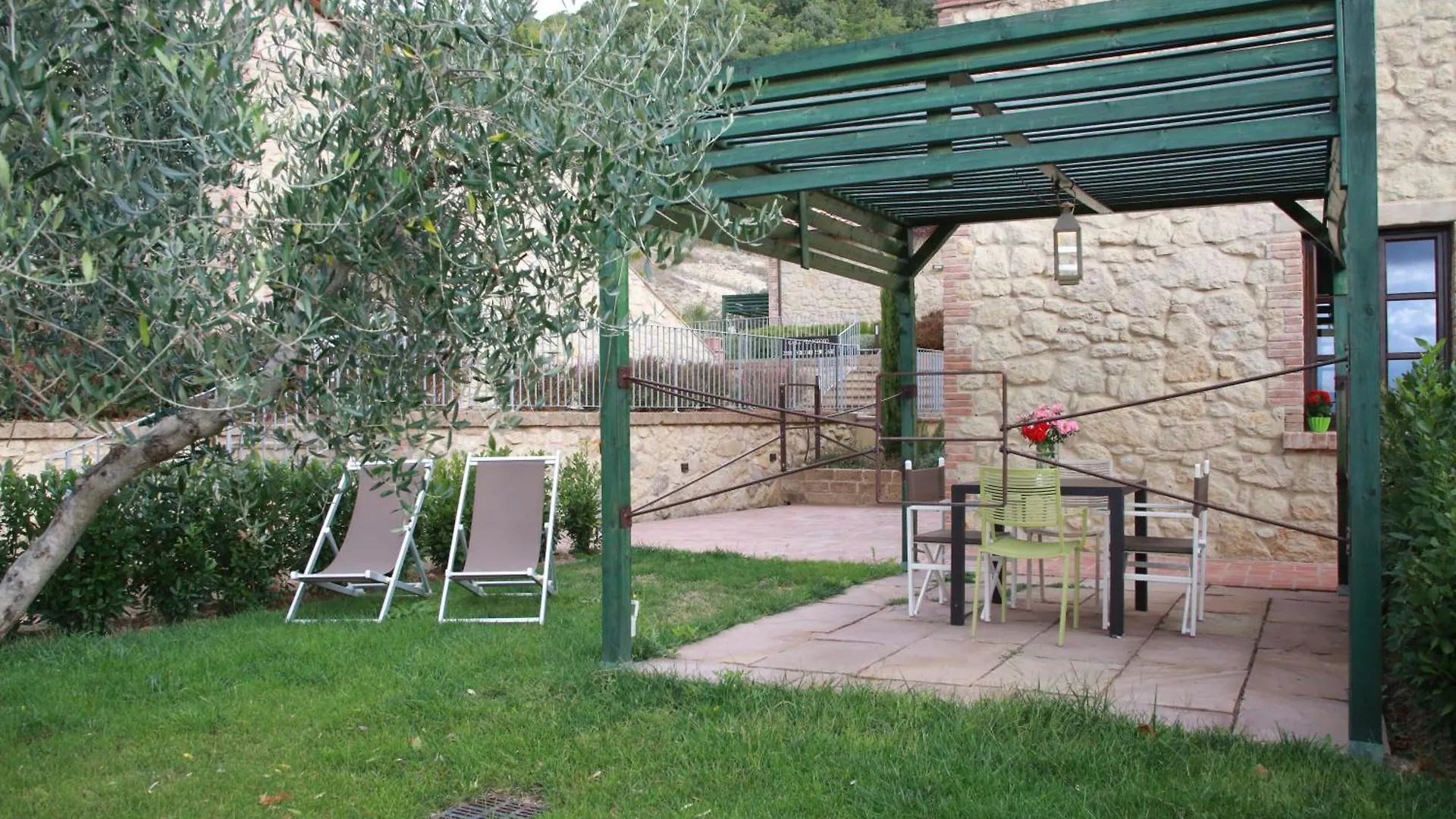 Fonte Alla Lepre Guest House Riparbella