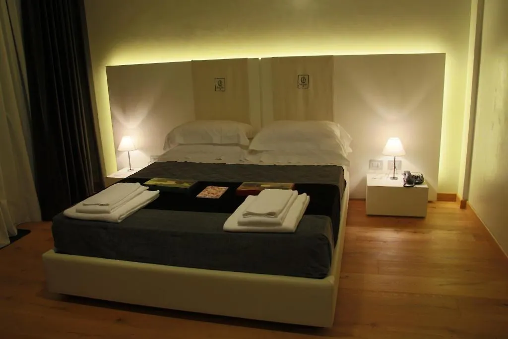 Hotel Fonte Alla Lepre Guest House Riparbella