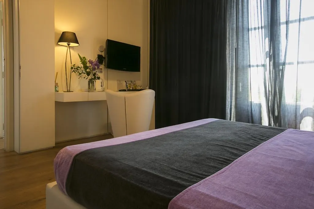 Fonte Alla Lepre Guest House Riparbella